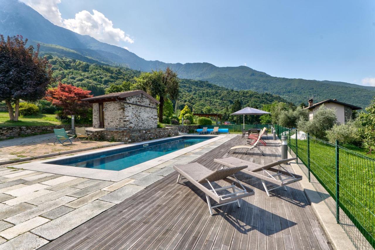 Chalet Con Piscina E Vista Panoramica Colico Exterior photo